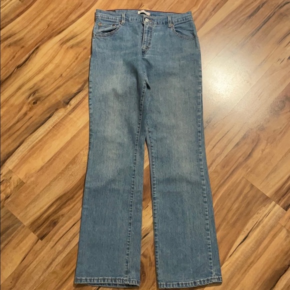 Levi’s Relaxed Boot Cut 550. Size 12 L. - Picture 2 of 14